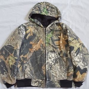 Wolf Mountain Camouflage Hunting Coat 